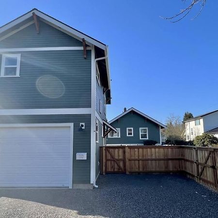 Brand New Custom Built Cottage In Downtown W/Pool! Salem Eksteriør bilde